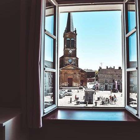 Hotel L'Etoile De Marie Rocroi ภายนอก รูปภาพ